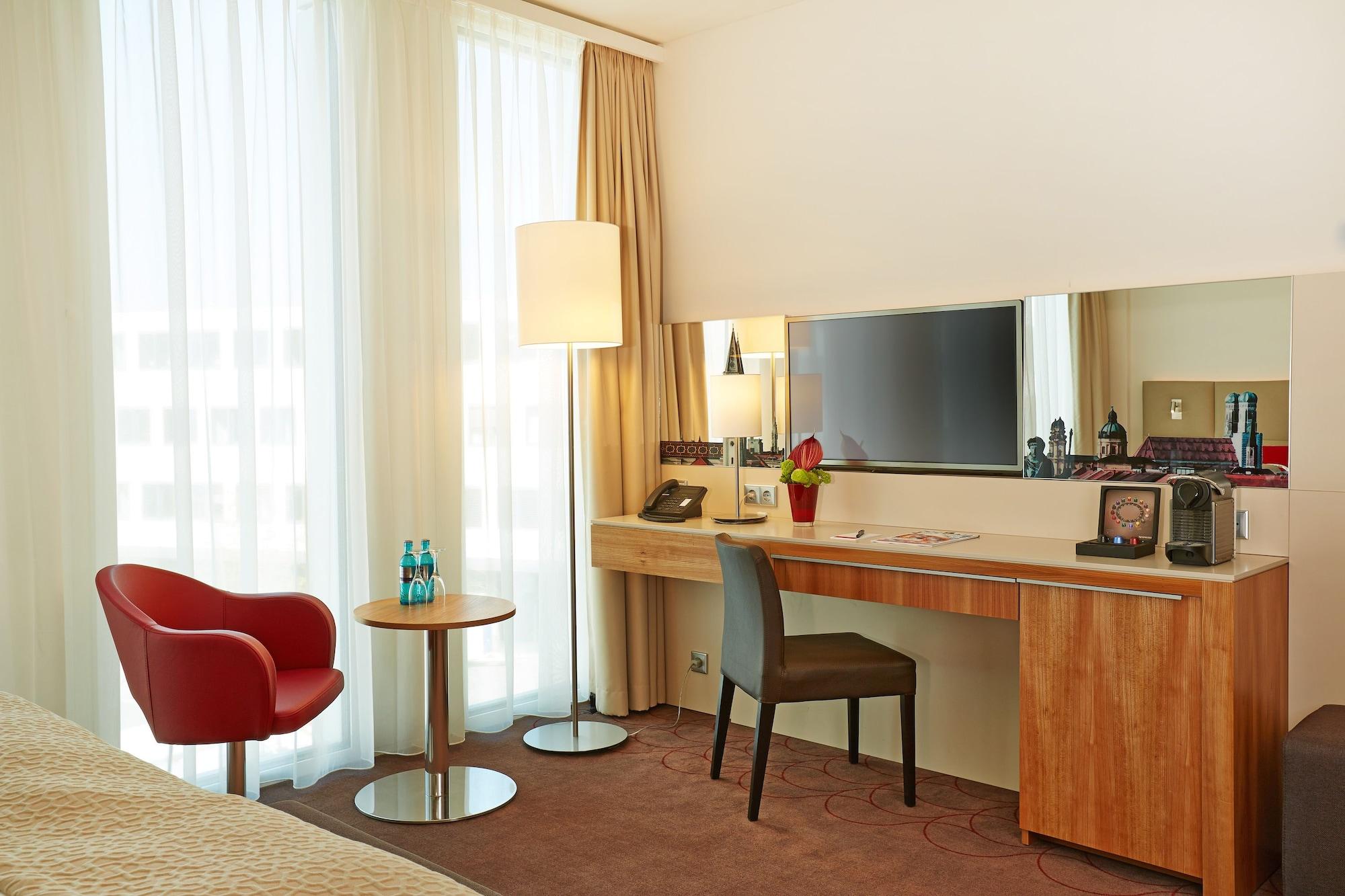 H4 Hotel Muenchen Messe מראה חיצוני תמונה