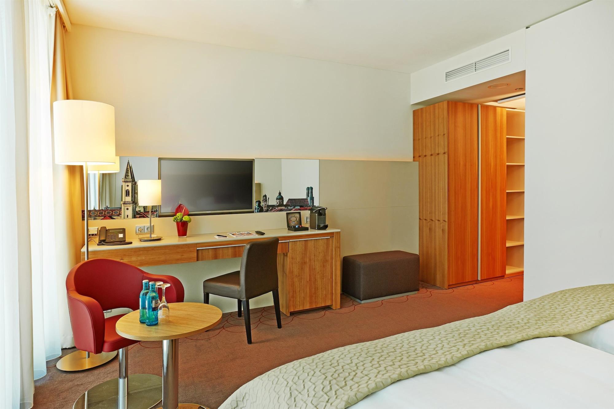 H4 Hotel Muenchen Messe מראה חיצוני תמונה