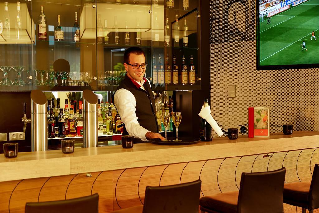 H4 Hotel Muenchen Messe מראה חיצוני תמונה