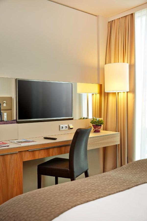 H4 Hotel Muenchen Messe חדר תמונה