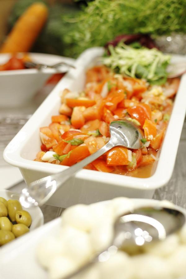 H4 Hotel Muenchen Messe מראה חיצוני תמונה