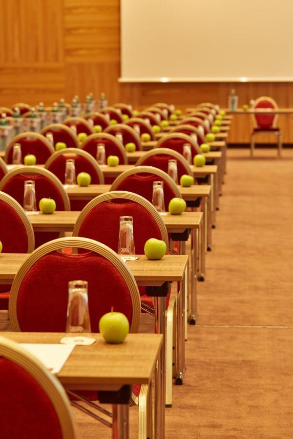 H4 Hotel Muenchen Messe מראה חיצוני תמונה